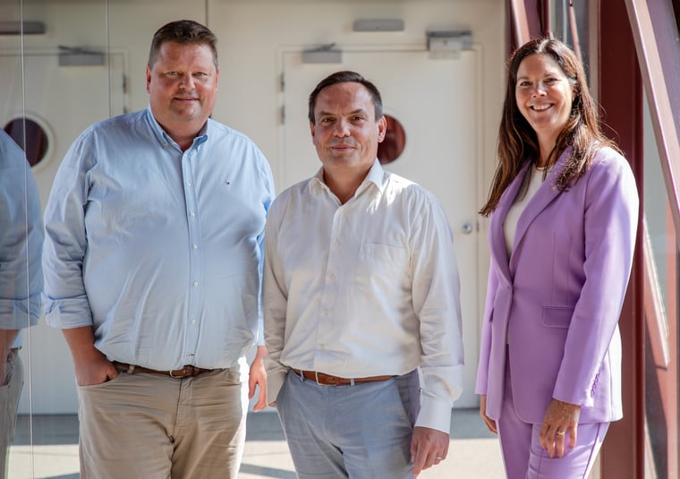Bart Watteeuw, Executive Vice President Services & Solutions - Stijn Bijnens, CEO - Annelore Buijs, Executive Vice President Europe