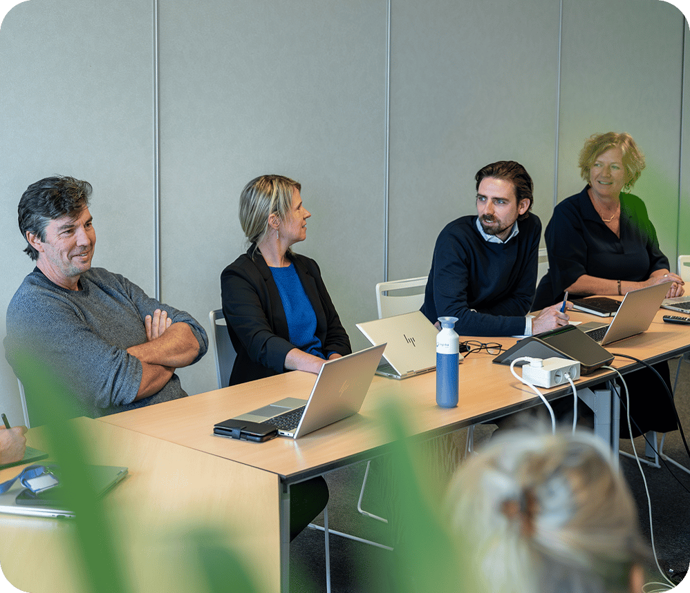 Preview Image - cornered - Ai Workshop