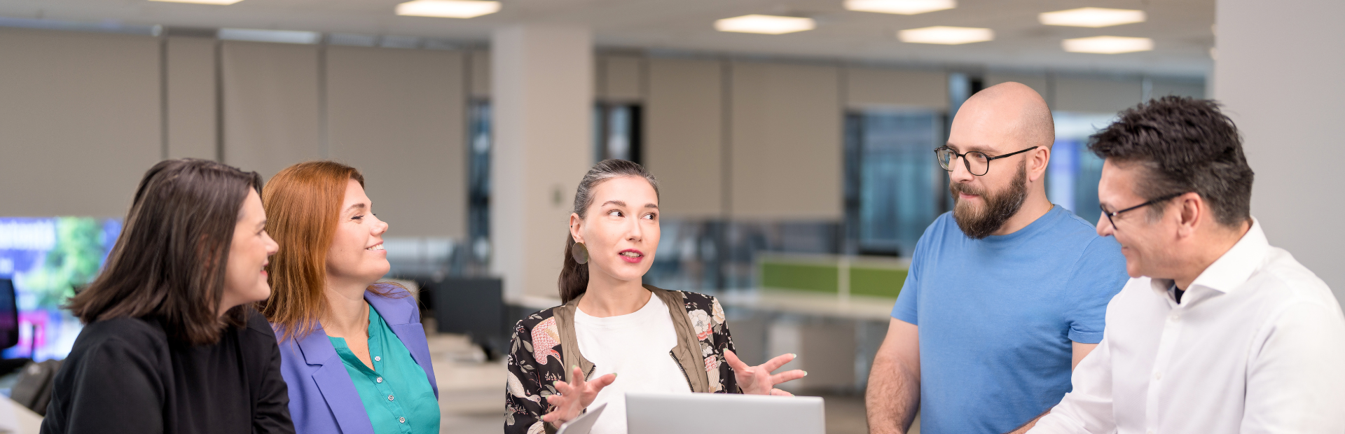 RO-Young-Professionals-1920x620px-5