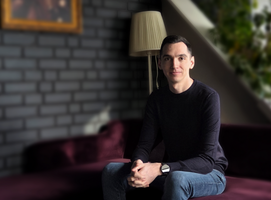 RO-Careers-Display-Highlight-Alex-Ionica-540x400px