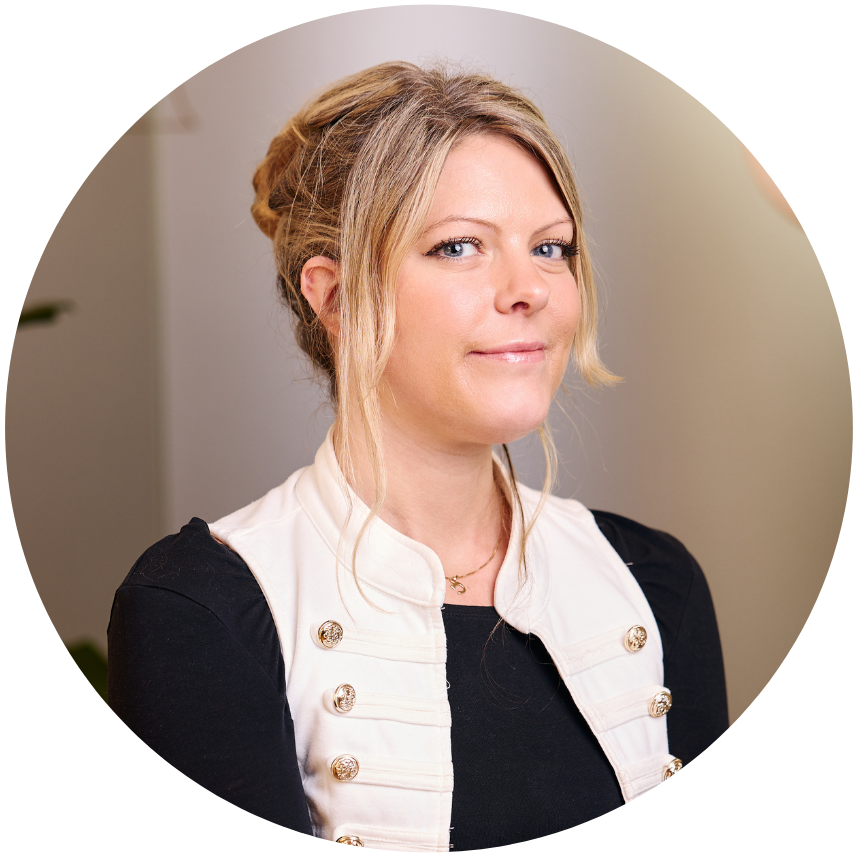 carolina-haggblom-1-to-1-hr